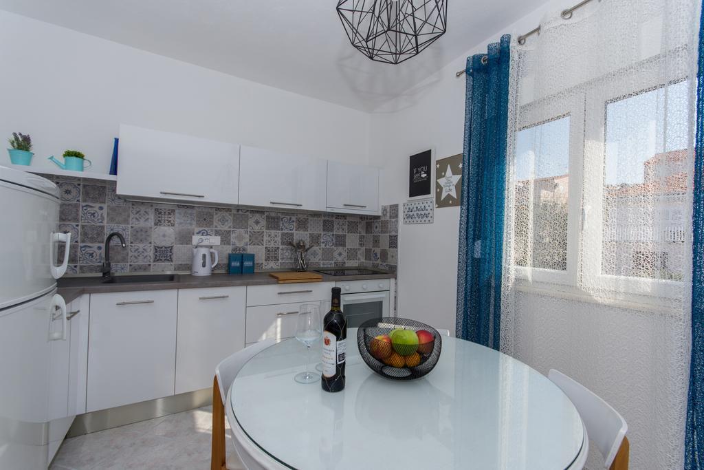 Apartment Mika1 Trogir Luaran gambar