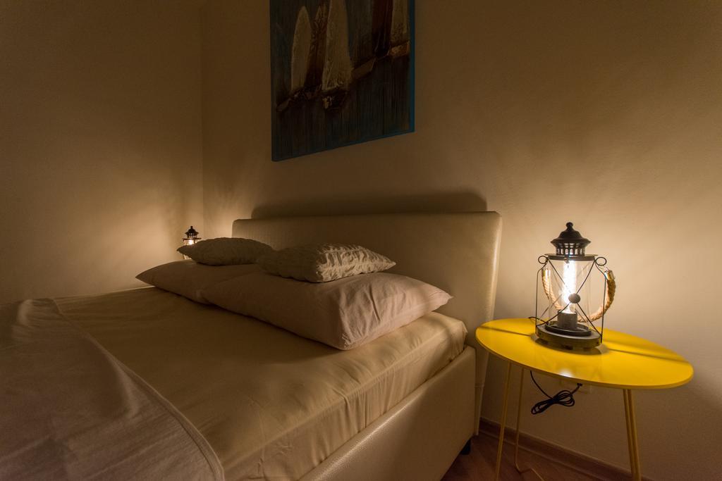 Apartment Mika1 Trogir Luaran gambar